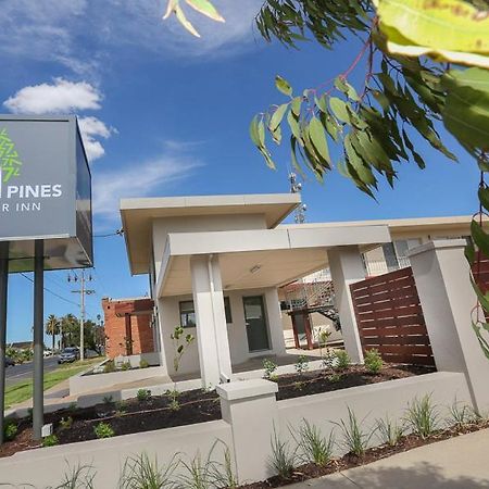 Seven Pines Motor Inn Mildura Esterno foto